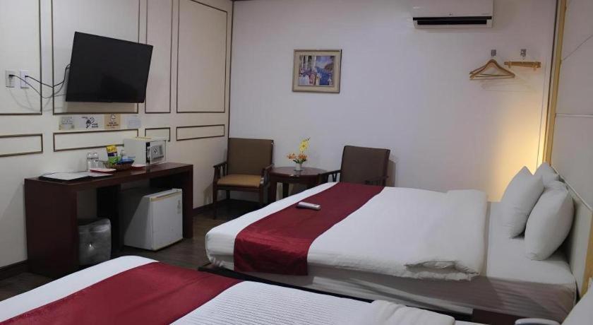 Horizon Hotel Olongapo Esterno foto